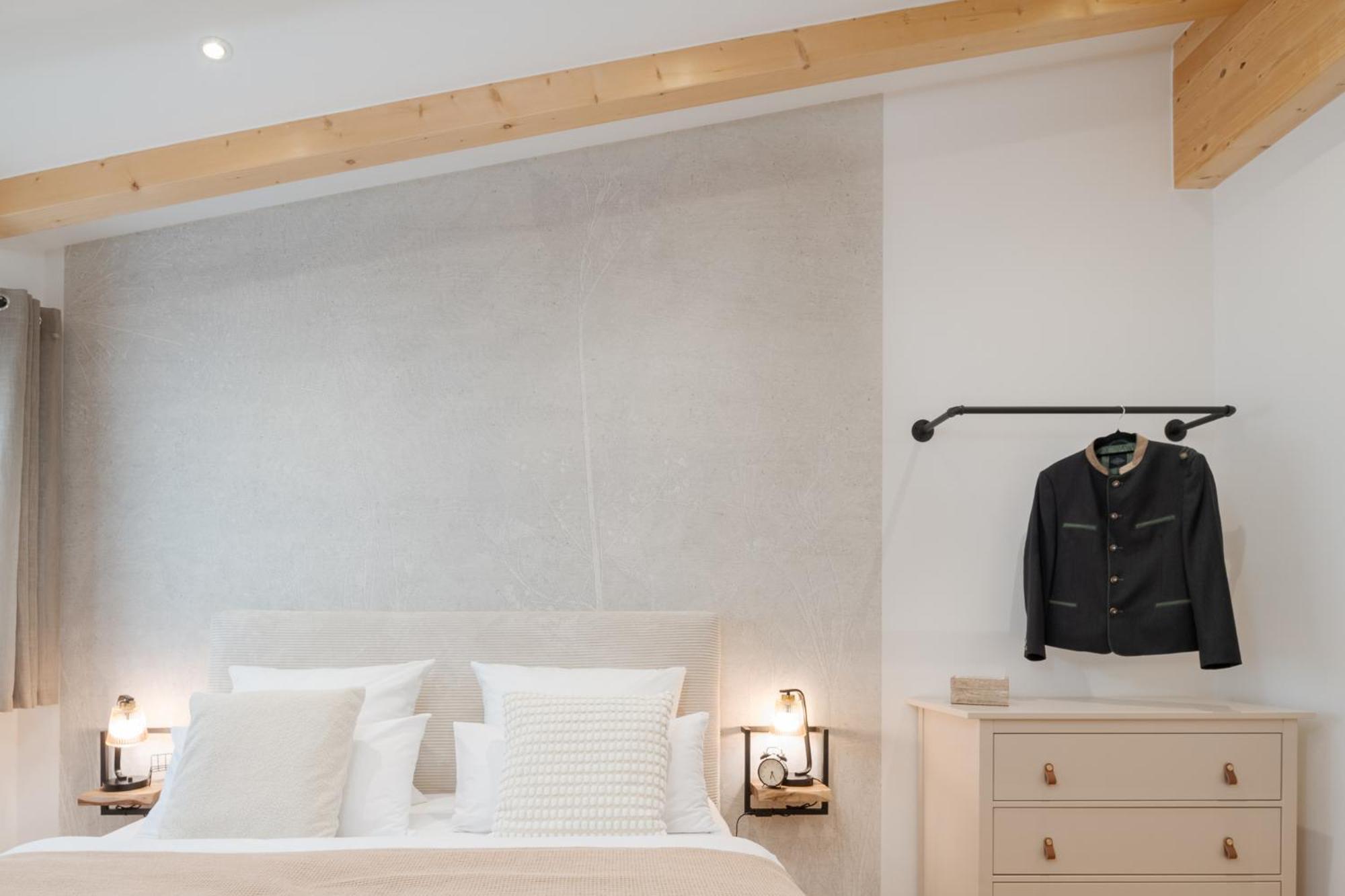 Fenjoy: Ferienapartment Mit Bergblick / Balkon / Bbq 베르나우암히엠지 외부 사진