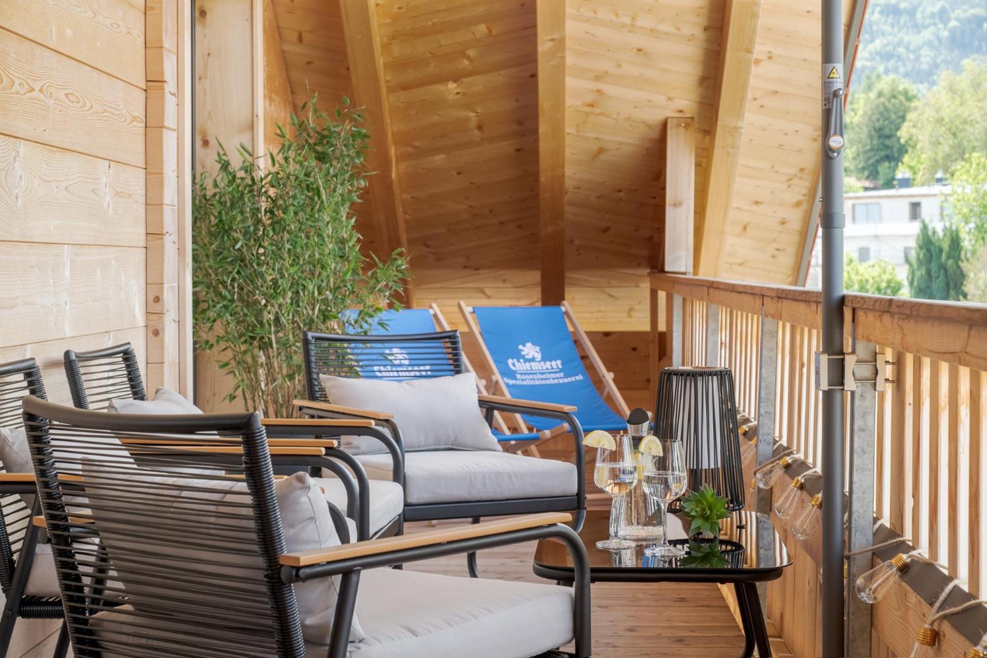 Fenjoy: Ferienapartment Mit Bergblick / Balkon / Bbq 베르나우암히엠지 외부 사진